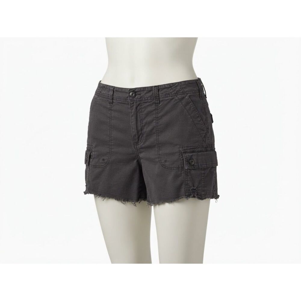 American Eagle Y2K Grunge Classic Black Cargo Shorts Size 14 Pockets Minimalist